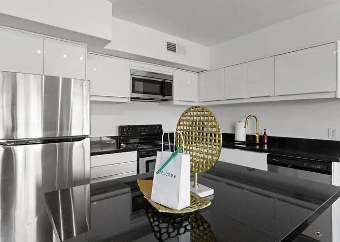 Windfield In The Entertainment District * Scottsdale